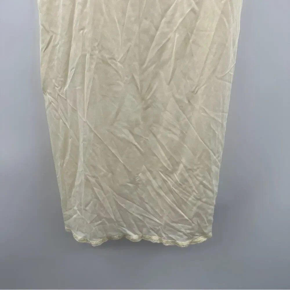 Vintage‎ Union Made 80s Cream Non-Cling Sleeveless Slip Dress Size S Estimated - Picture 3 of 11